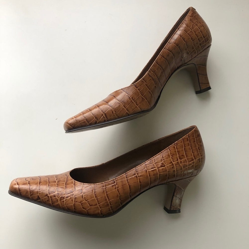 Vintage crocodile heels